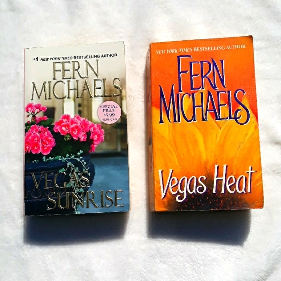 2 Fern Michaels paperback books,  Vegas Heat & Vegas Sunrise - Picture 1 of 6